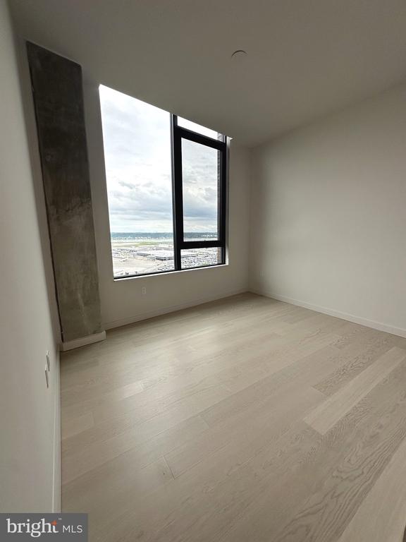 3030 POTOMAC AVENUE Unit: PH1