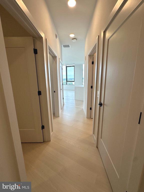 3030 POTOMAC AVENUE Unit: PH1