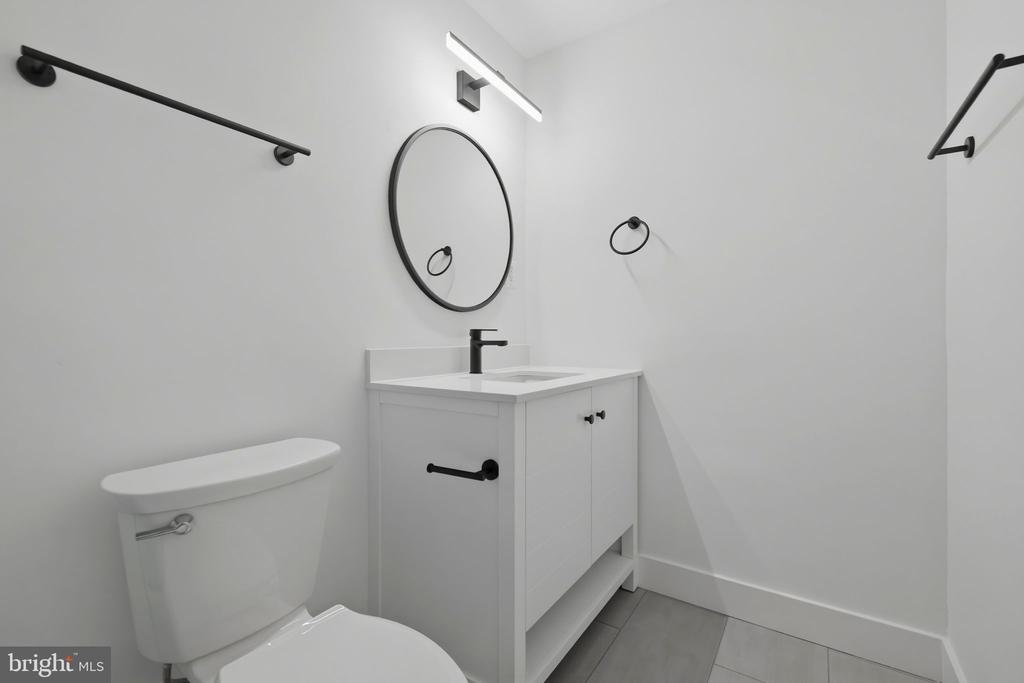 1011 ARLINGTON BOULEVARD Unit: 501