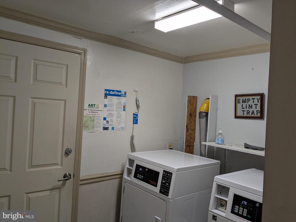1400 N KENILWORTH STREET Unit: 4