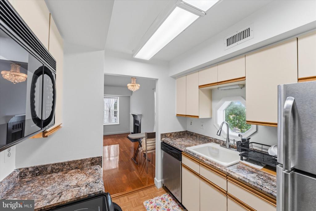 4522 28TH ROAD S Unit: 12-2