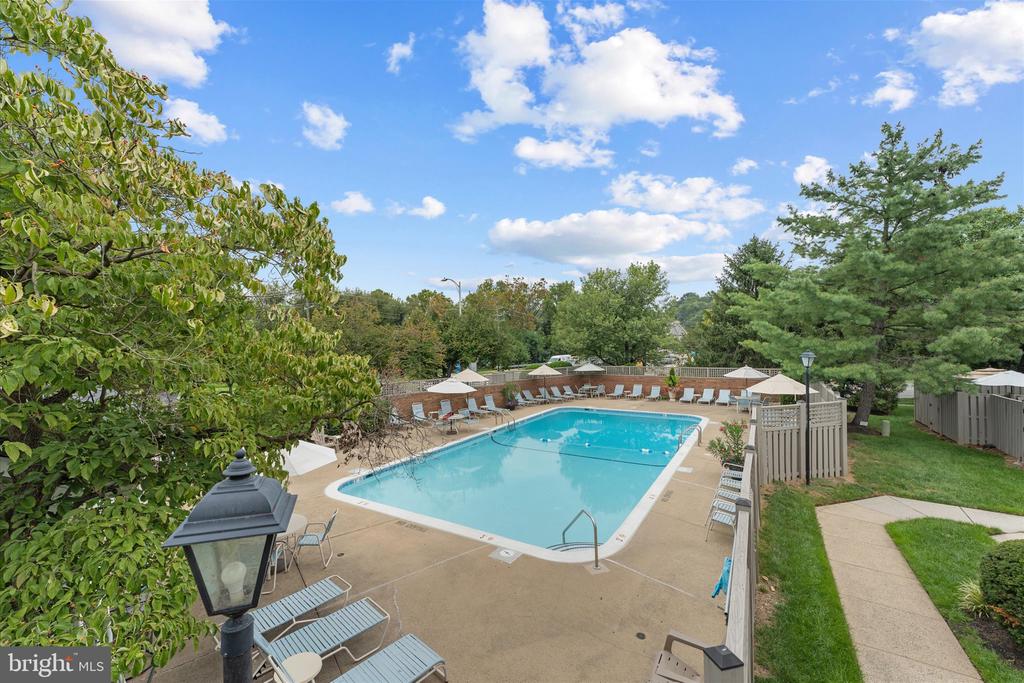 4522 28TH ROAD S Unit: 12-2