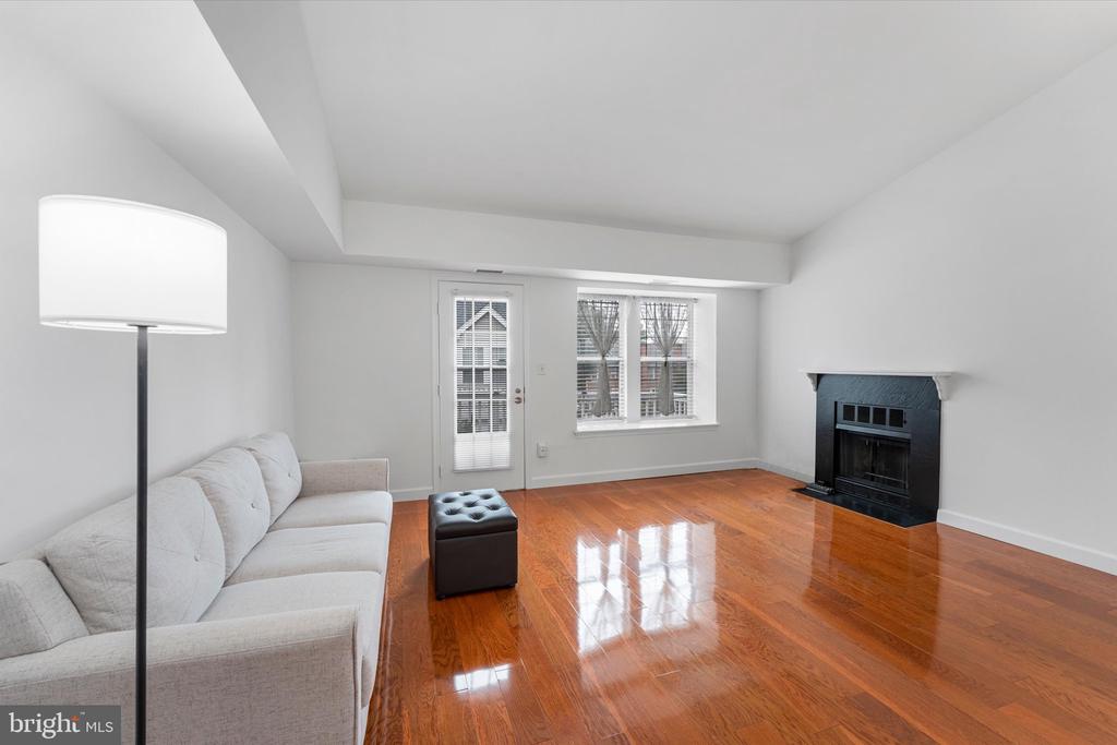 4522 28TH ROAD S Unit: 12-2