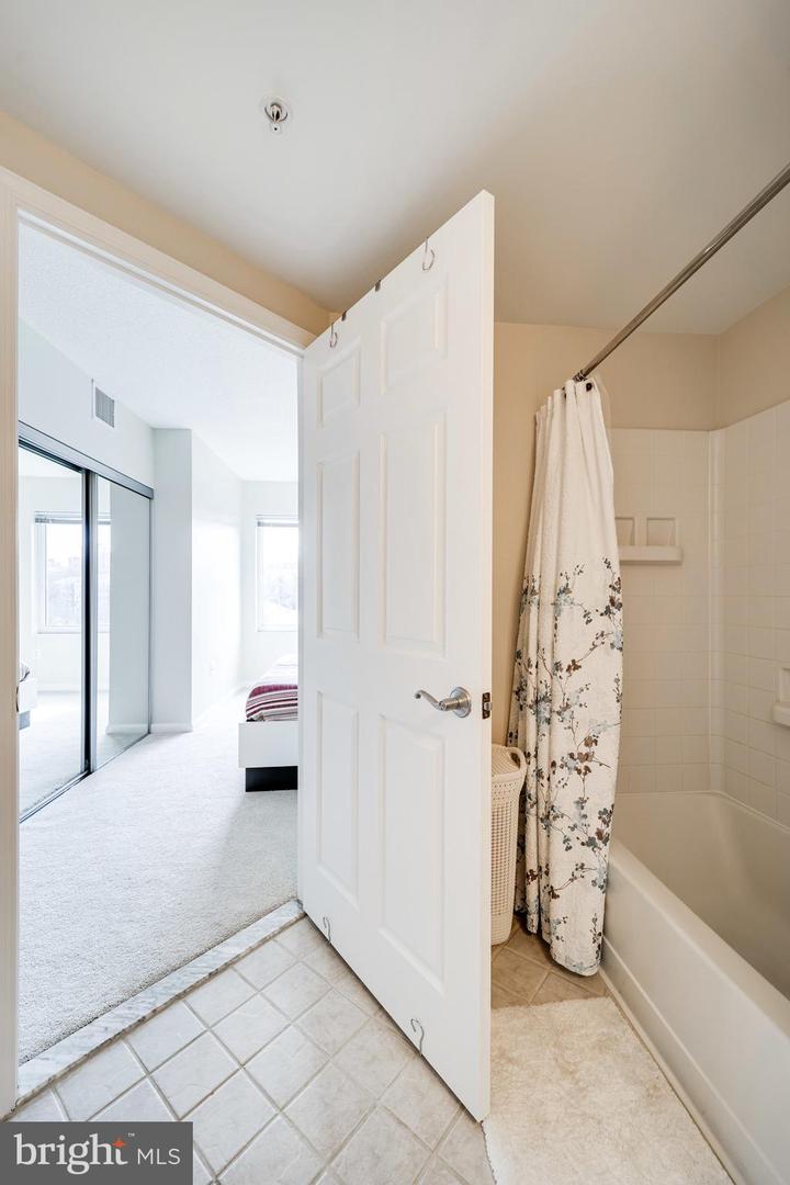 3101 N HAMPTON DRIVE Unit: 503