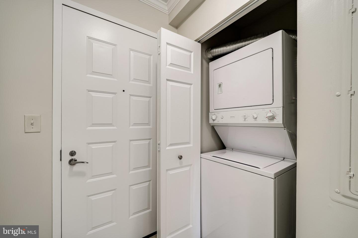 3101 N HAMPTON DRIVE Unit: 503