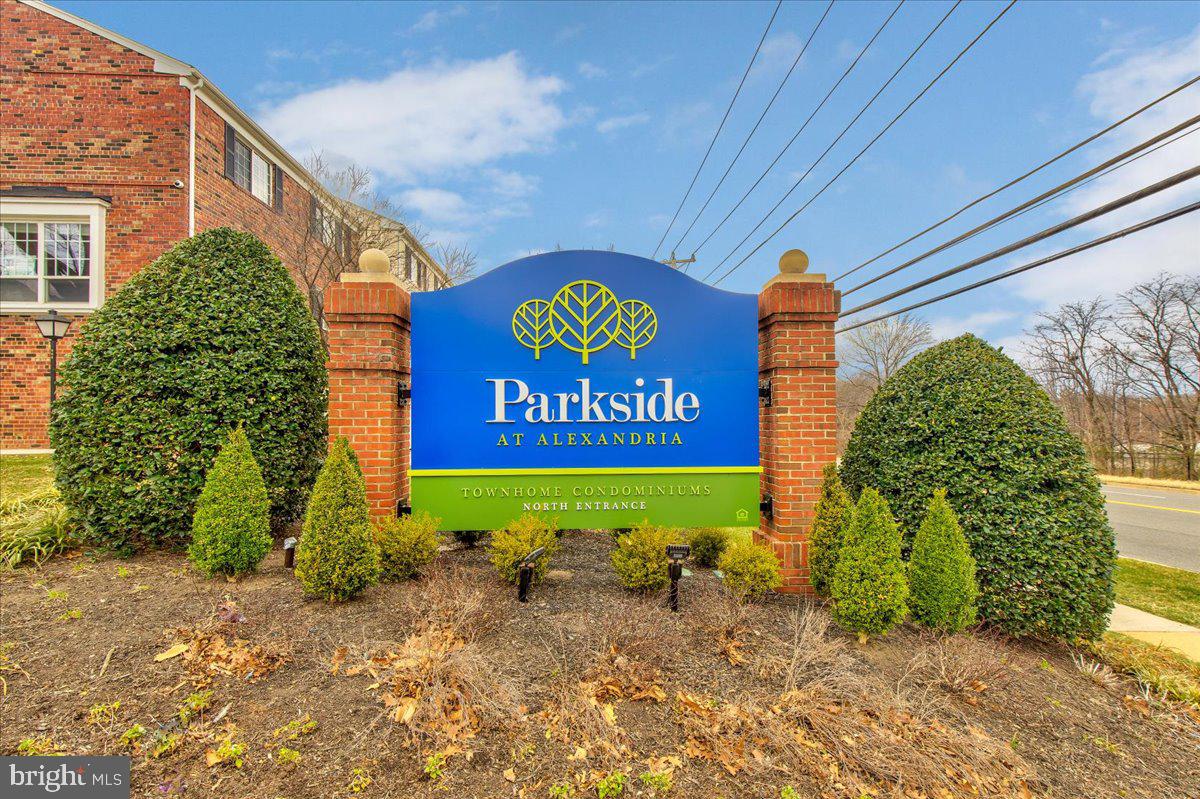 1433 N VAN DORN STREET Unit: A