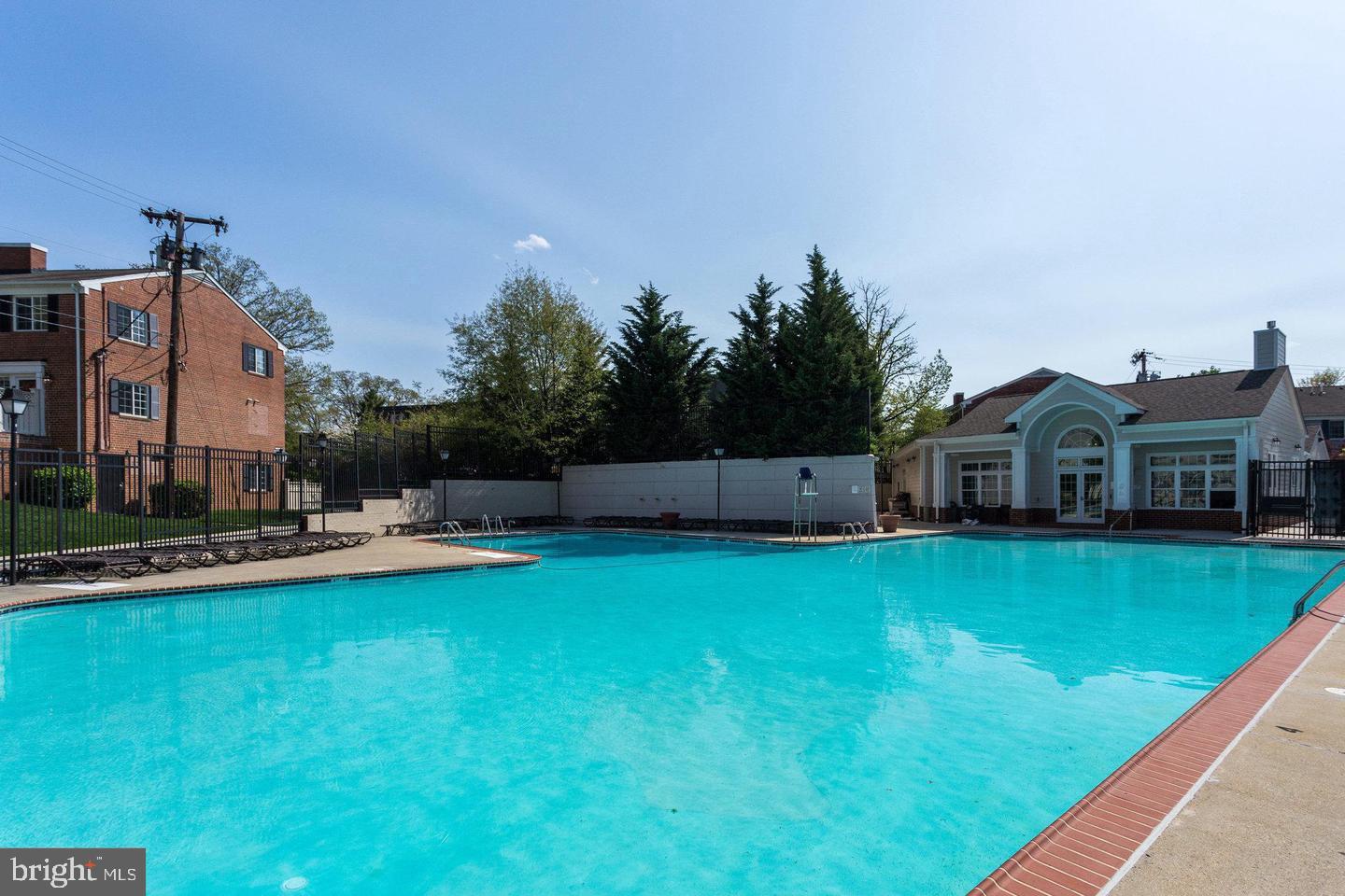 1433 N VAN DORN STREET Unit: A