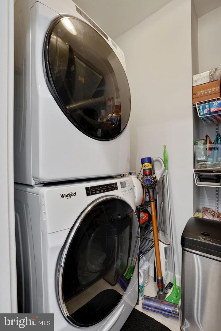 181 E REED AVE Unit: 212
