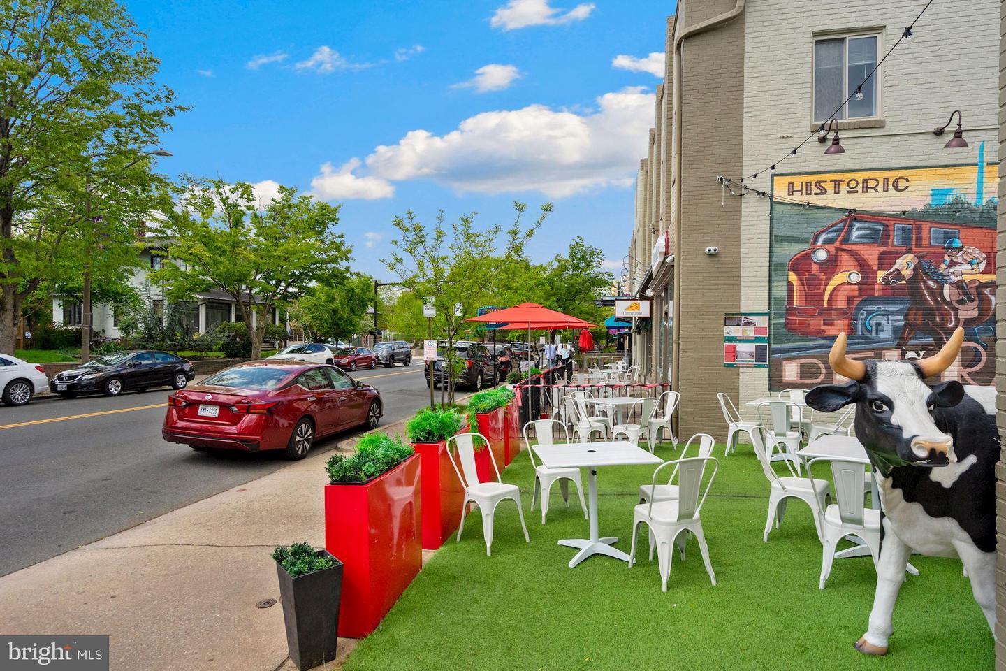 181 E REED AVE Unit: 212