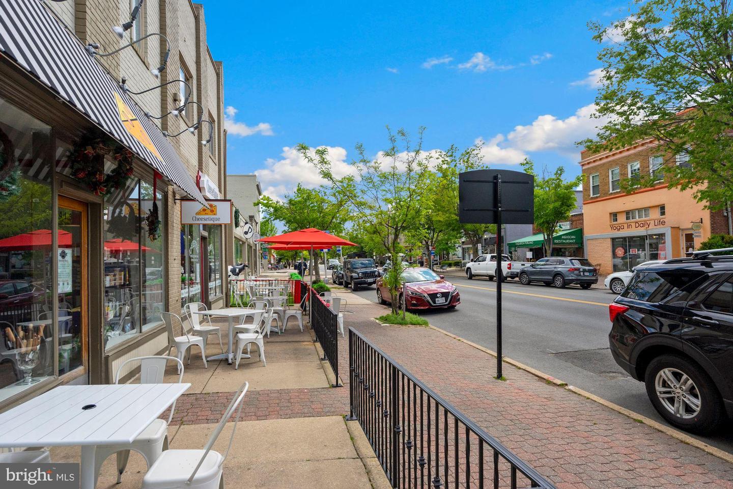 181 E REED AVE Unit: 212