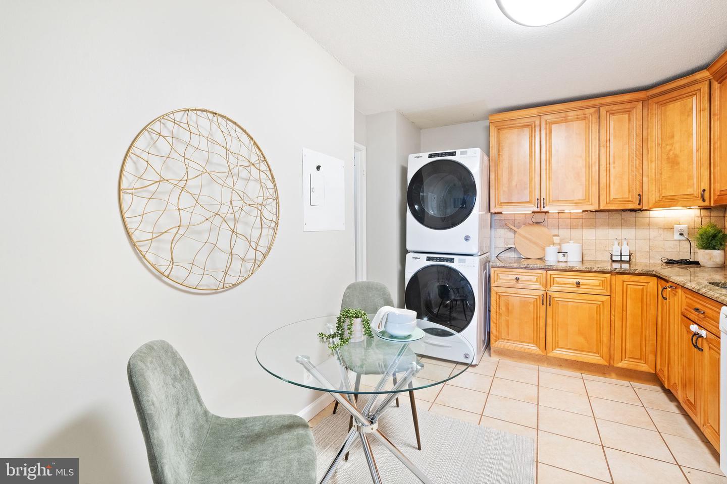 205 YOAKUM PARKWAY Unit: 1508