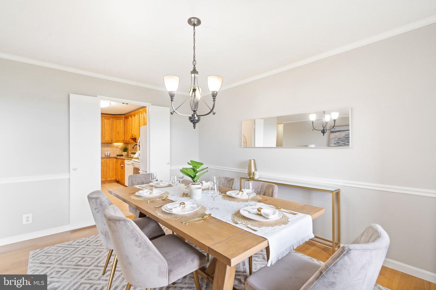 205 YOAKUM PARKWAY Unit: 1508