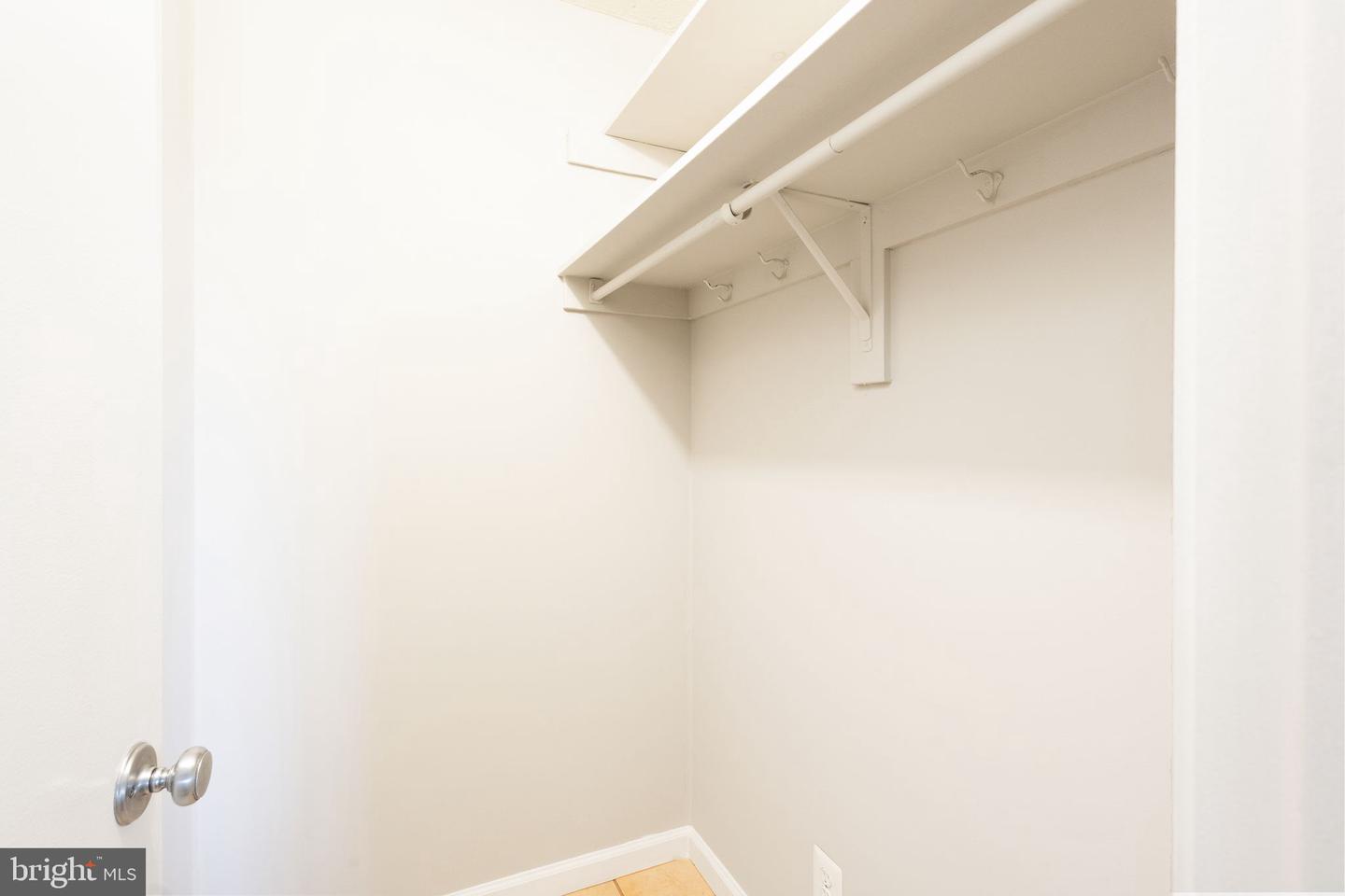 205 YOAKUM PARKWAY Unit: 1508
