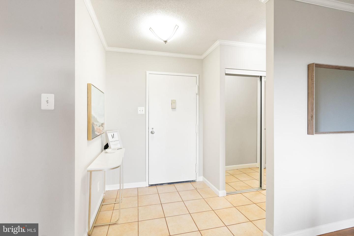 205 YOAKUM PARKWAY Unit: 1508