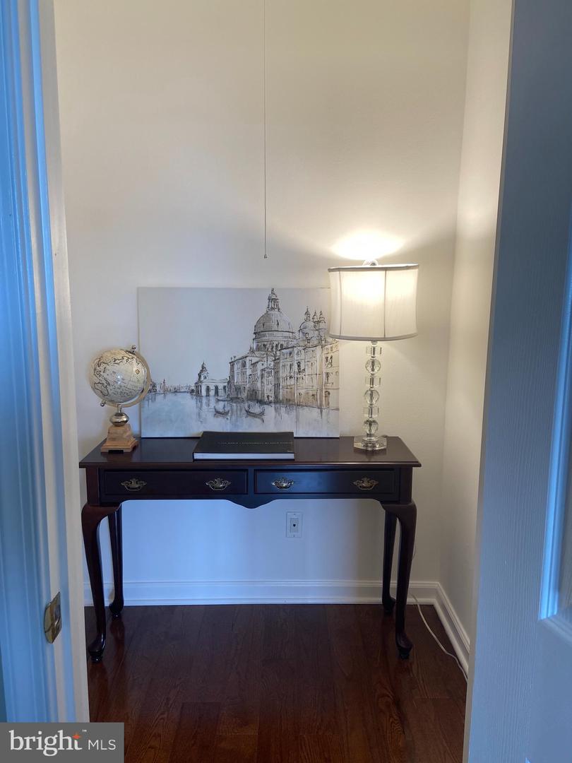 517 N ARMISTEAD STREET Unit: 201