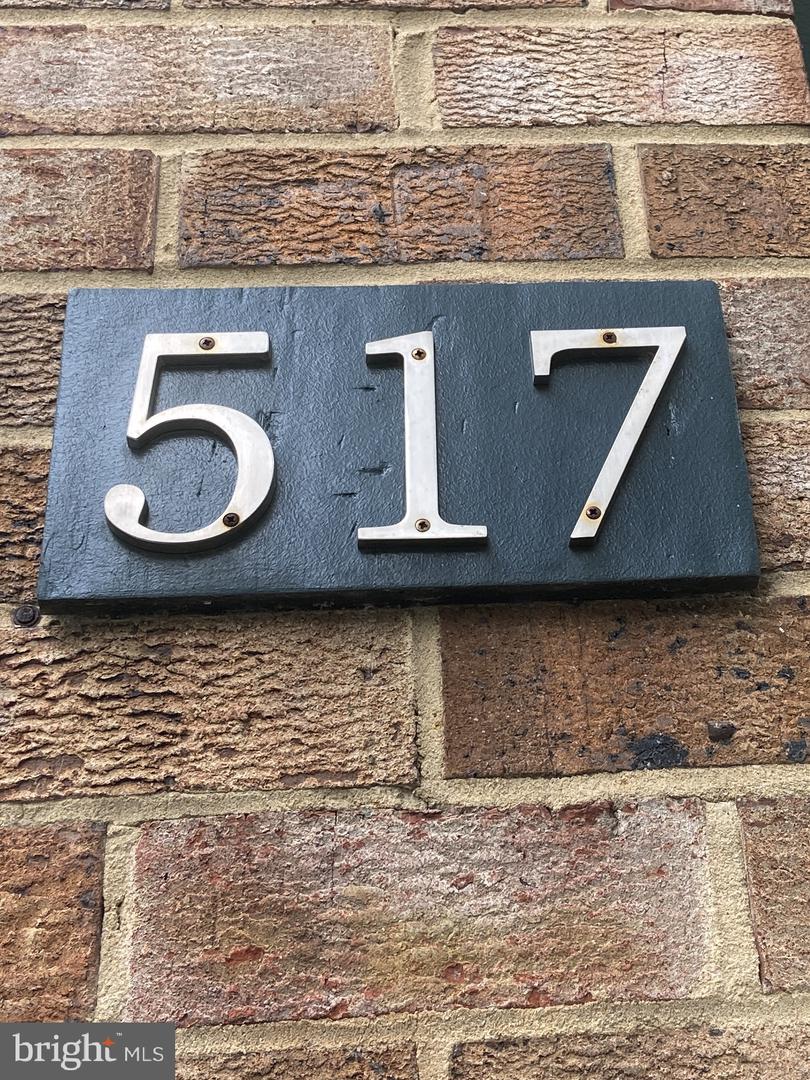 517 N ARMISTEAD STREET Unit: 201