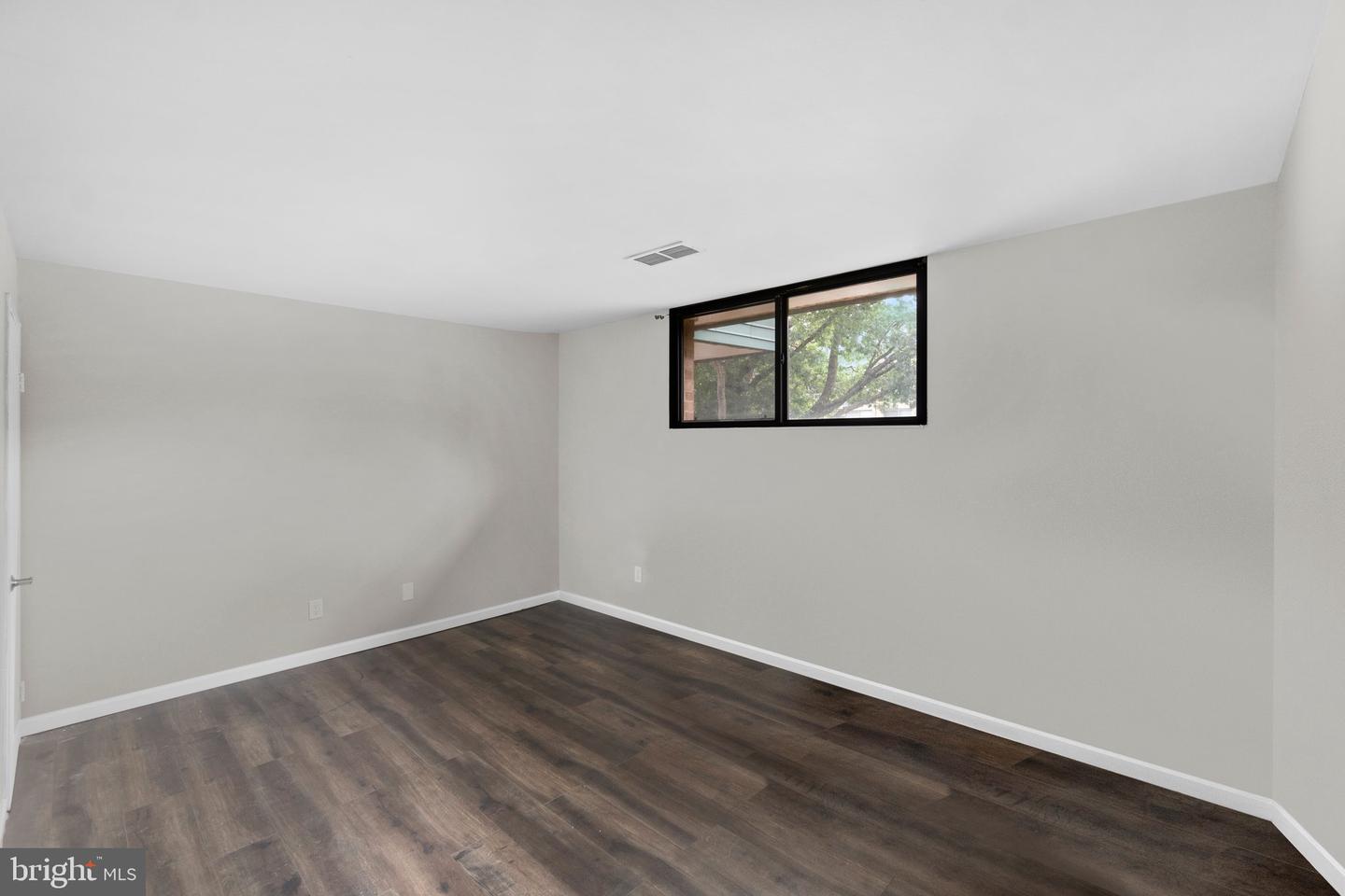 487 N ARMISTEAD STREET Unit: 301