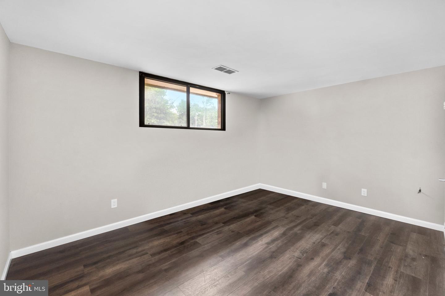 487 N ARMISTEAD STREET Unit: 301