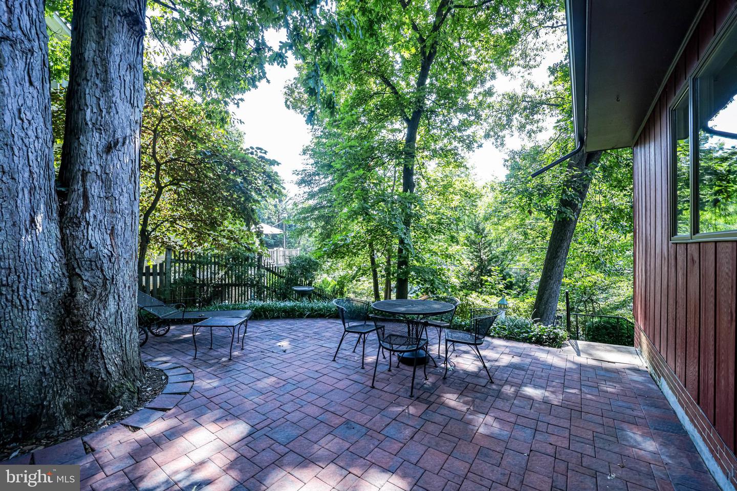 3411 HALCYON DRIVE