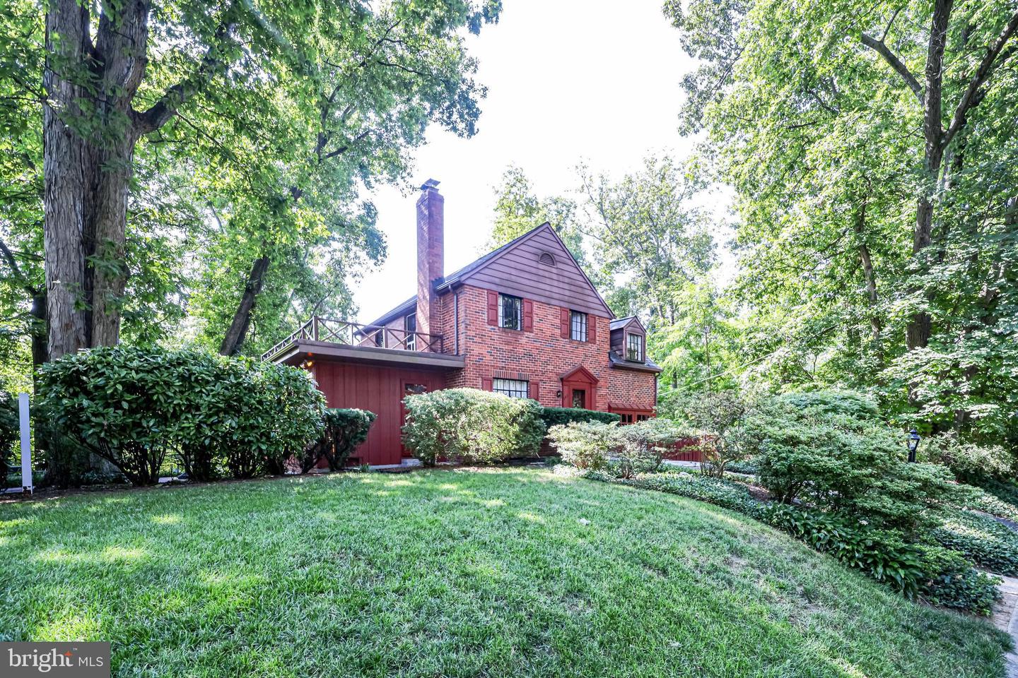 3411 HALCYON DRIVE