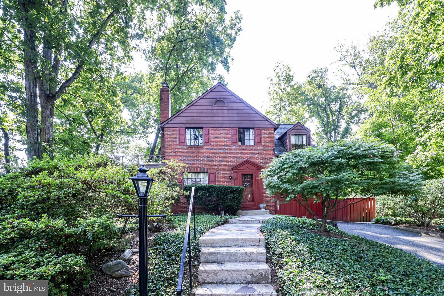 3411 HALCYON DRIVE