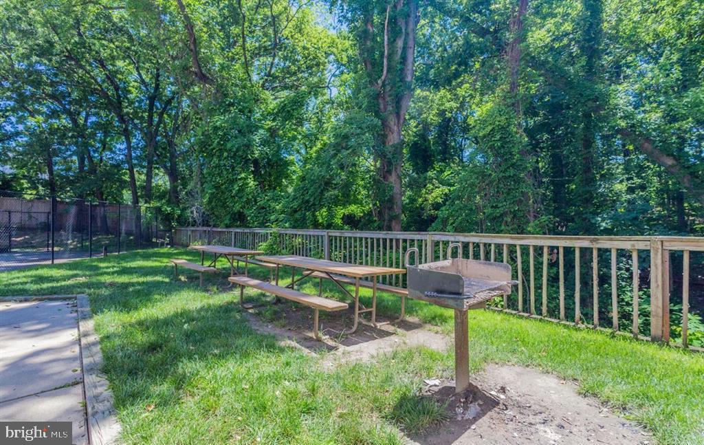 3311 WYNDHAM CIRCLE Unit: 1194