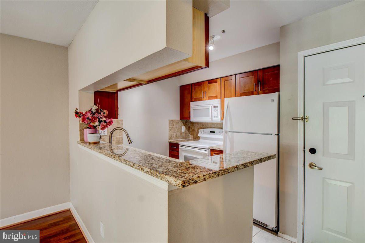 3311 WYNDHAM CIRCLE Unit: 1194