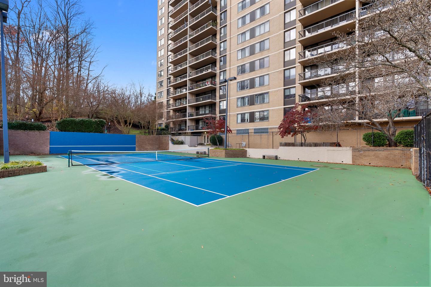 5500 HOLMES RUN PARKWAY Unit: 1212
