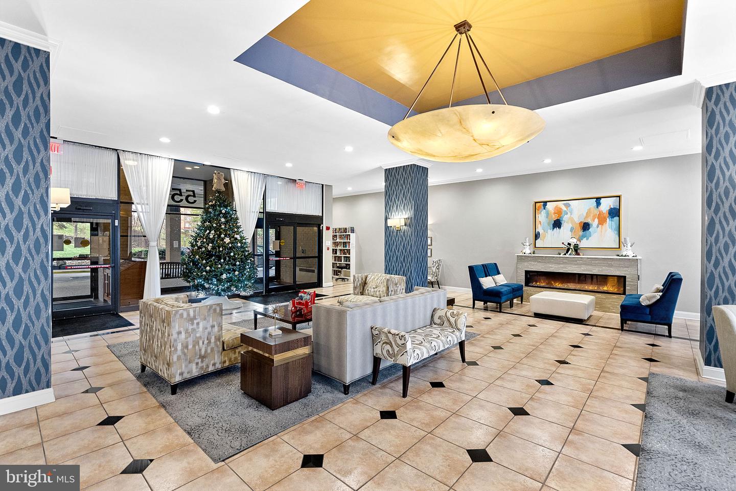 5500 HOLMES RUN PARKWAY Unit: 1212