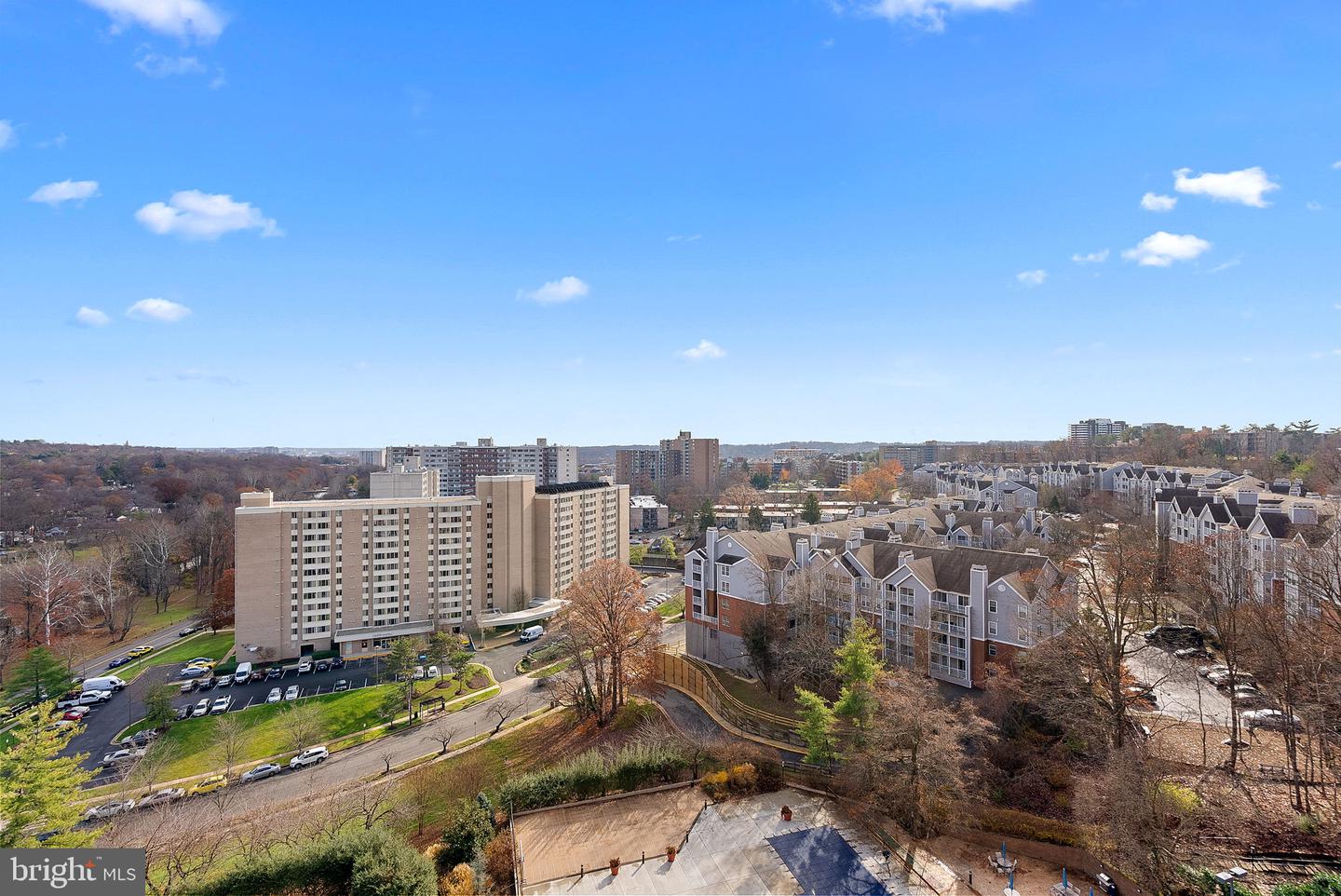 5500 HOLMES RUN PARKWAY Unit: 1212