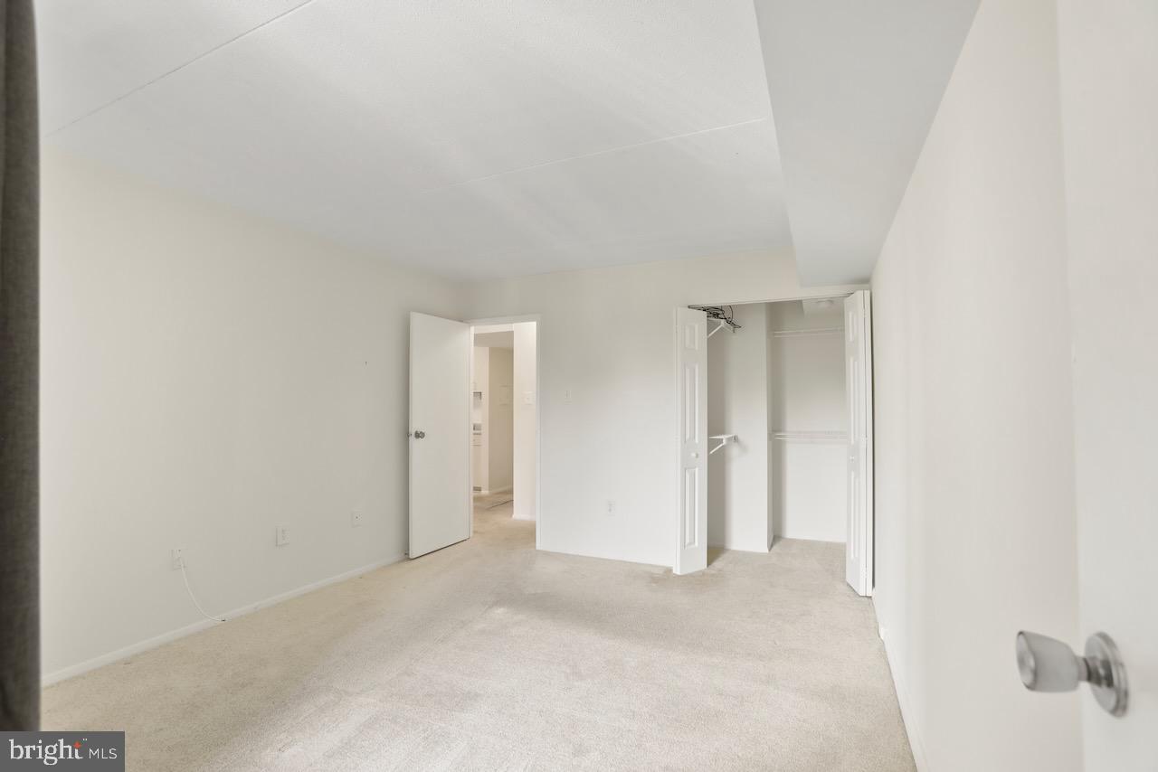 6300 STEVENSON AVENUE Unit: 520