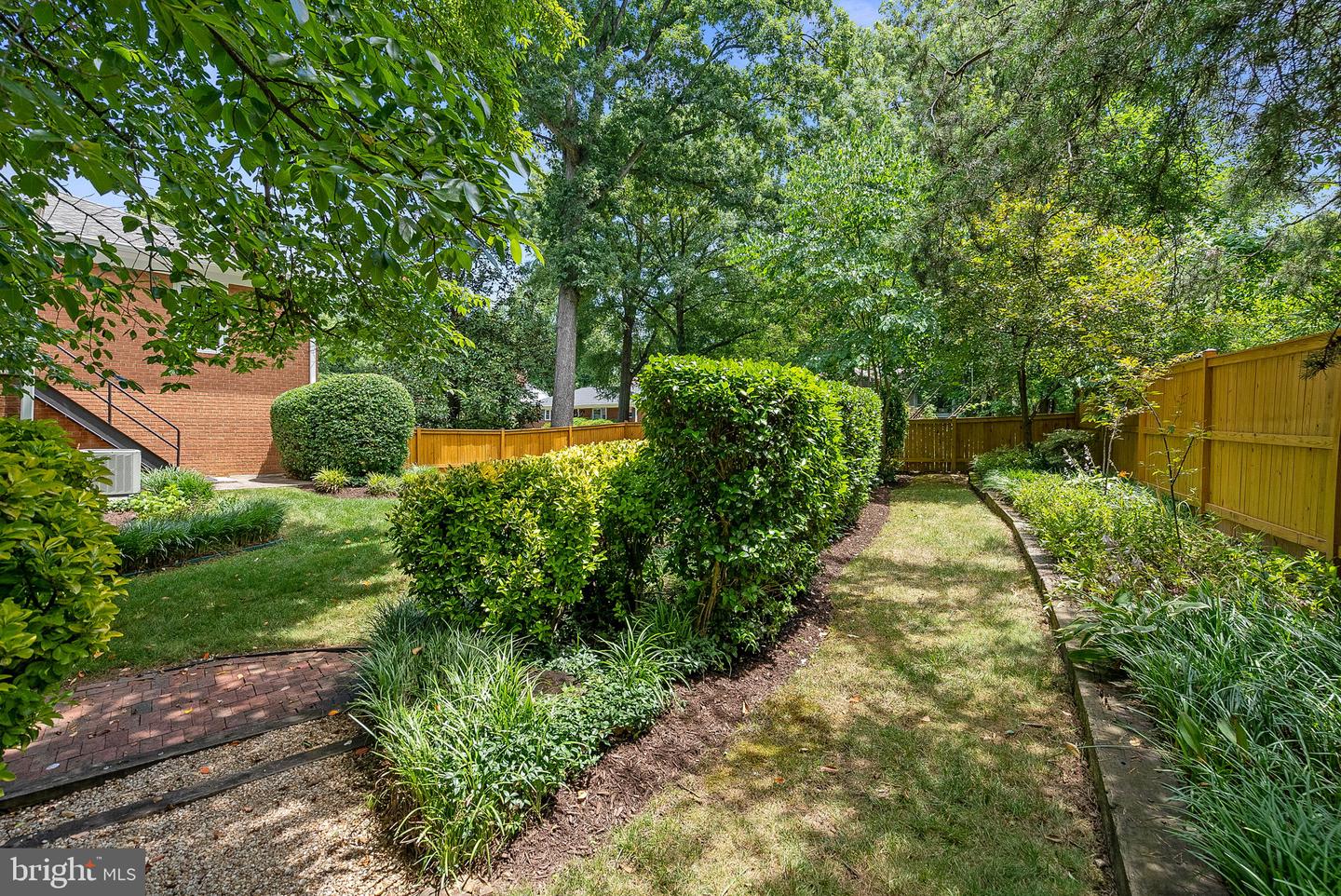 4200 PEACHTREE PLACE