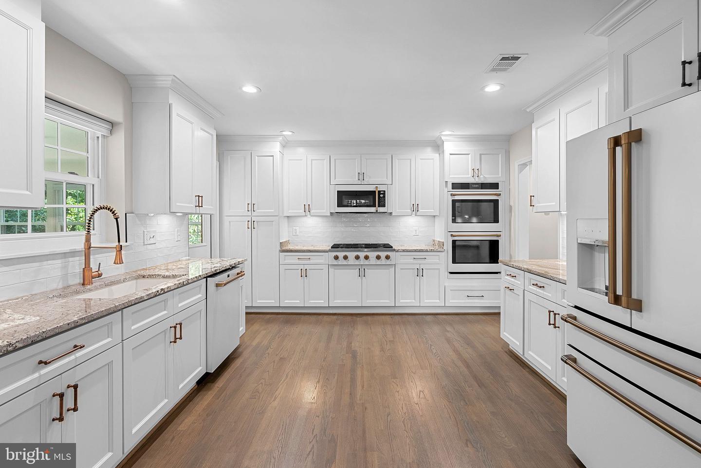 4200 PEACHTREE PLACE
