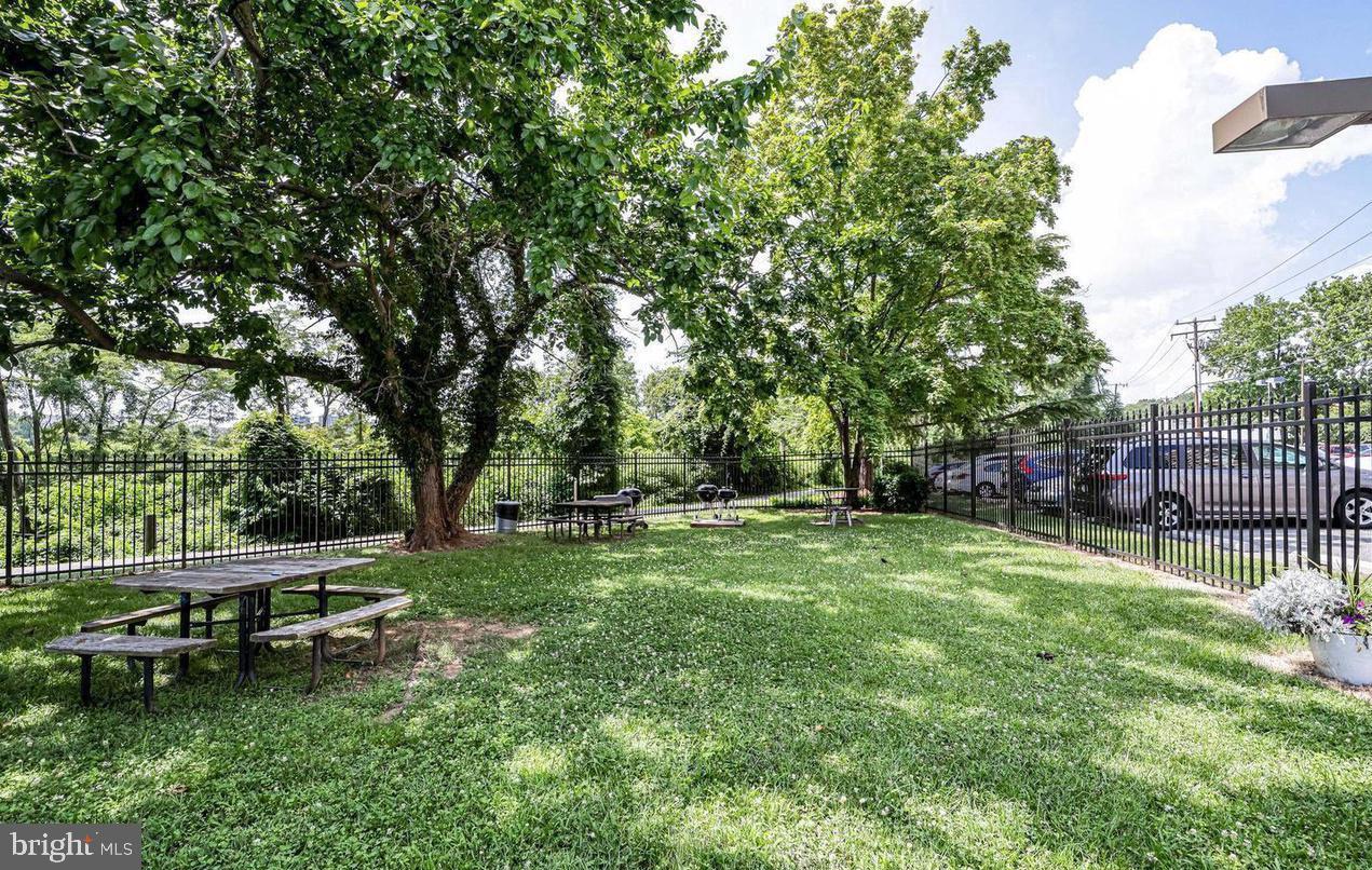 4600 DUKE STREET Unit: 1300