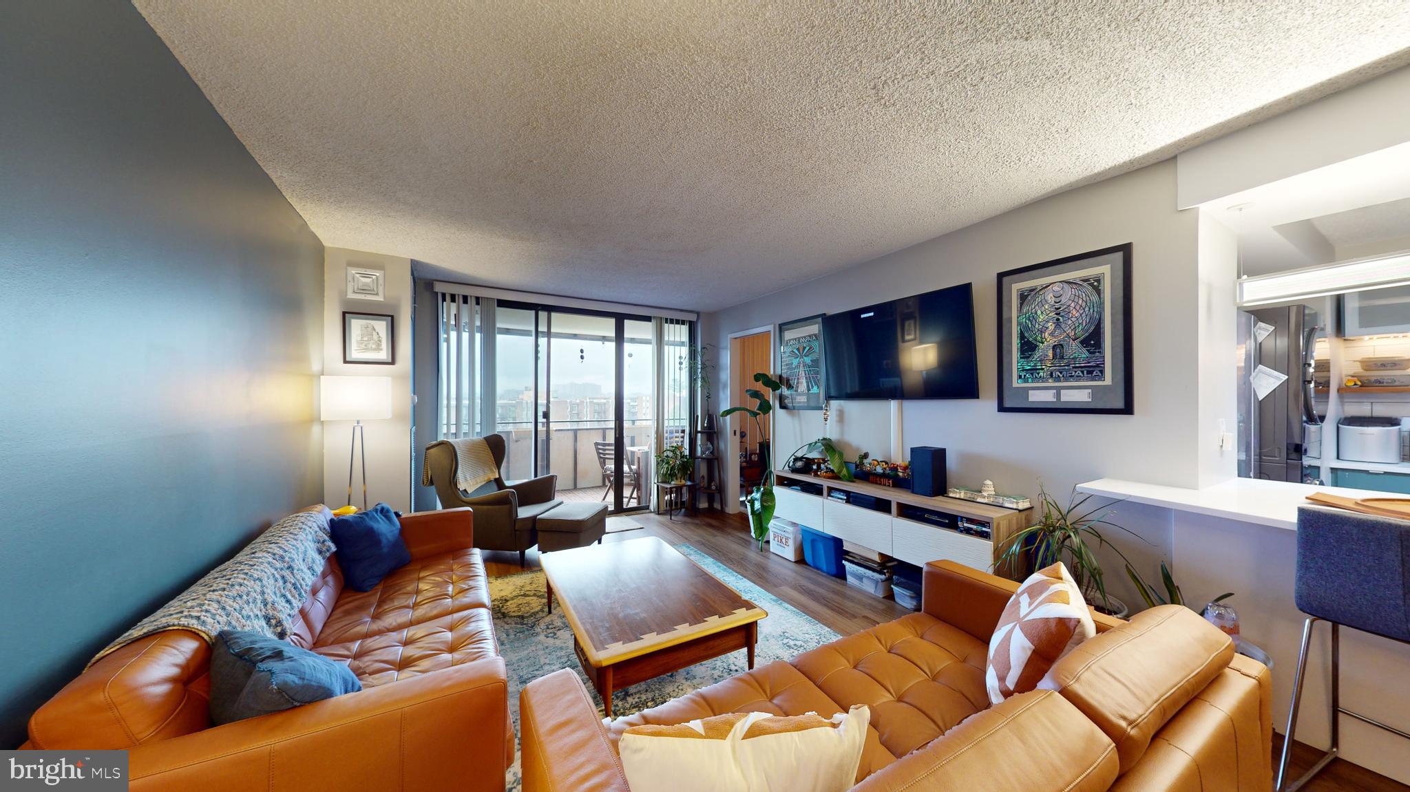 250 S Reynolds STREET Unit: 907