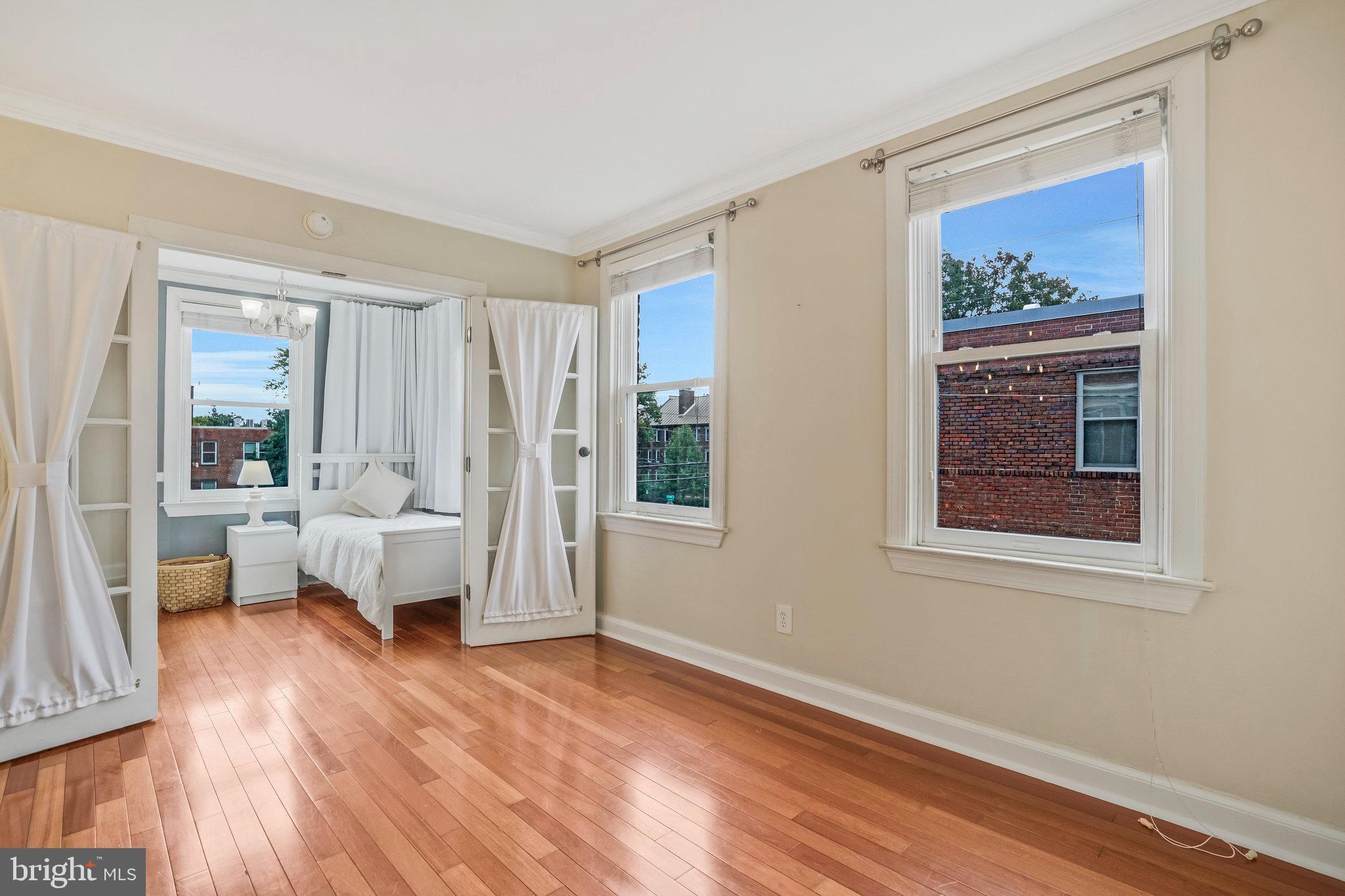 719 S Saint Asaph STREET Unit: 306
