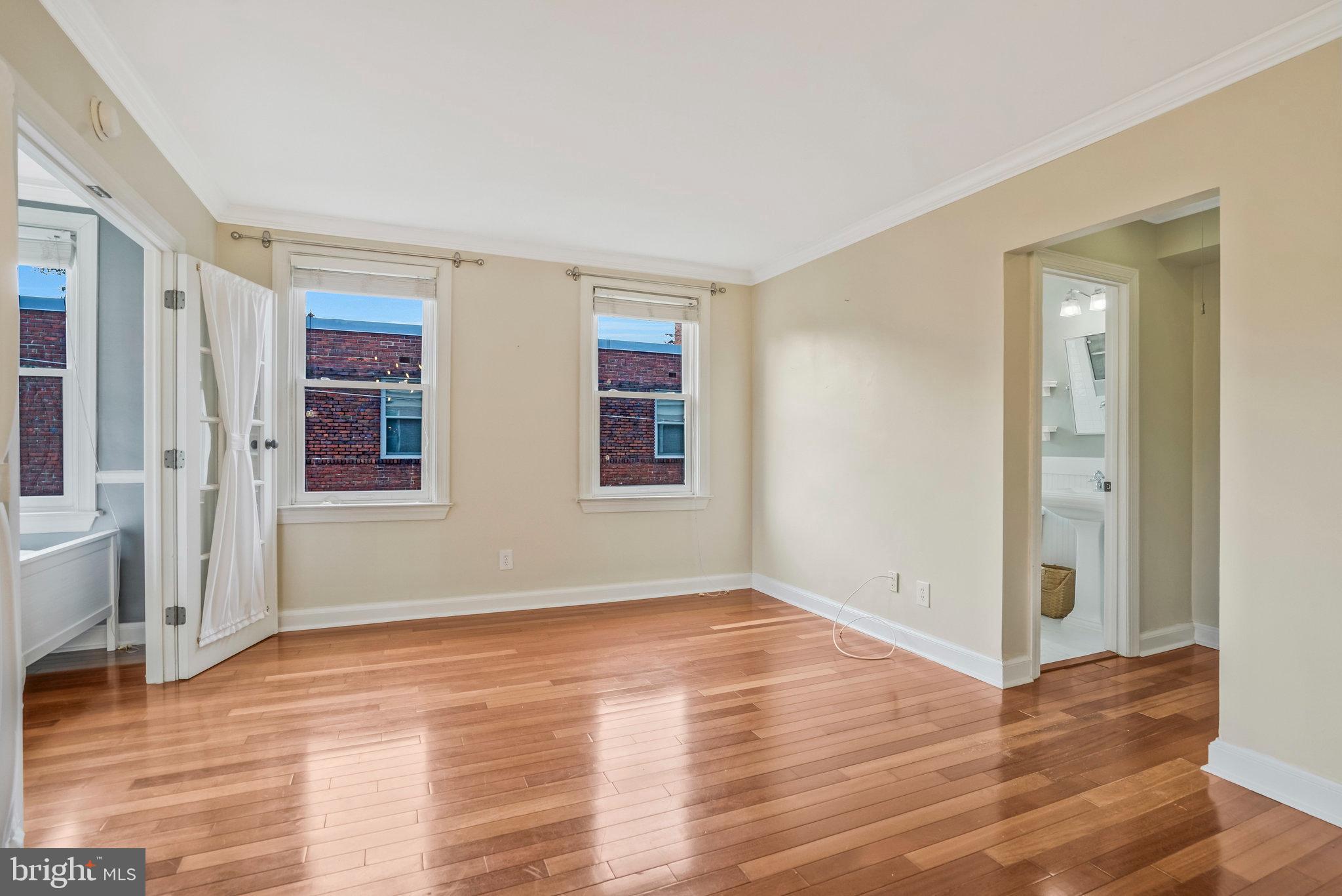 719 S Saint Asaph STREET Unit: 306