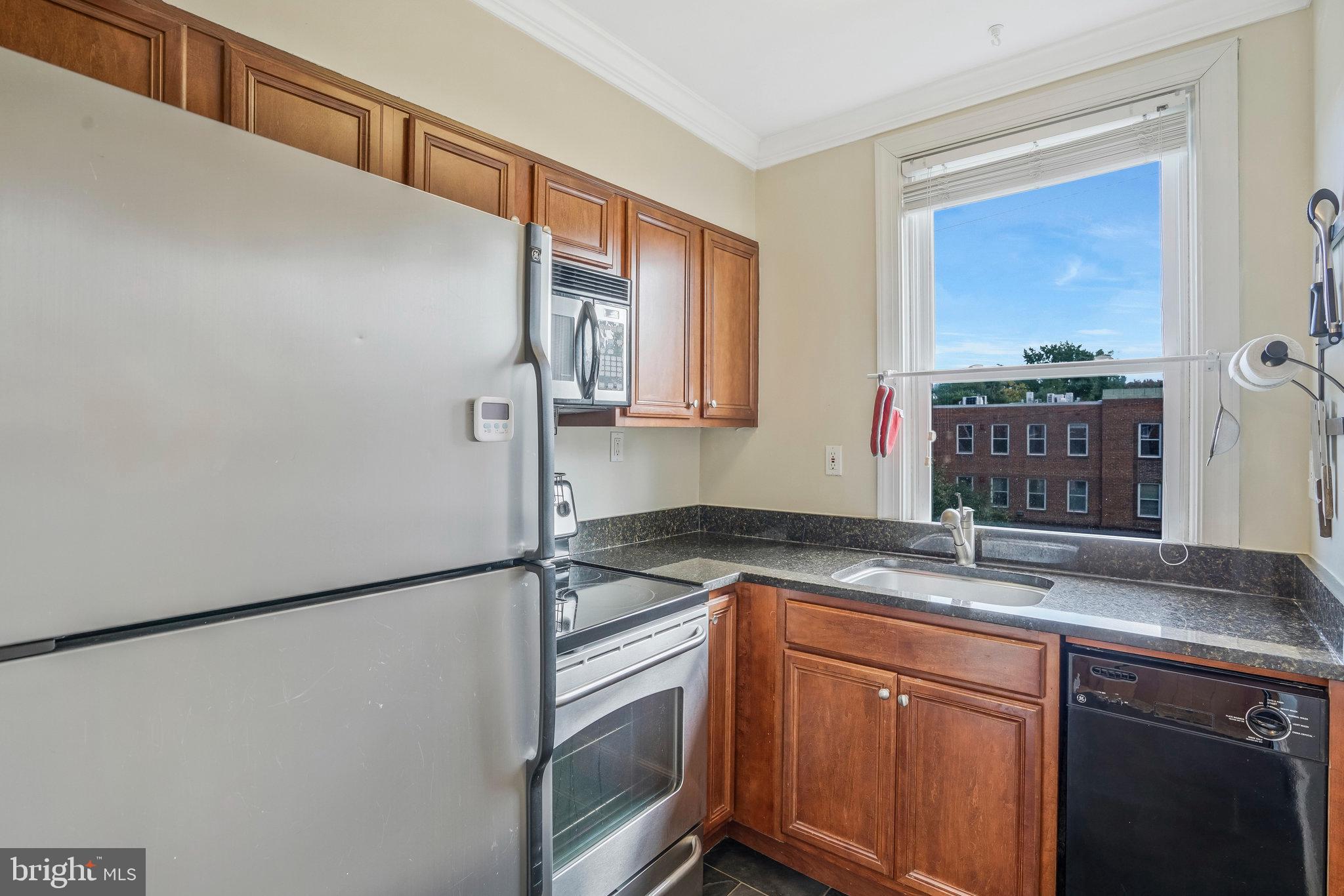 719 S Saint Asaph STREET Unit: 306