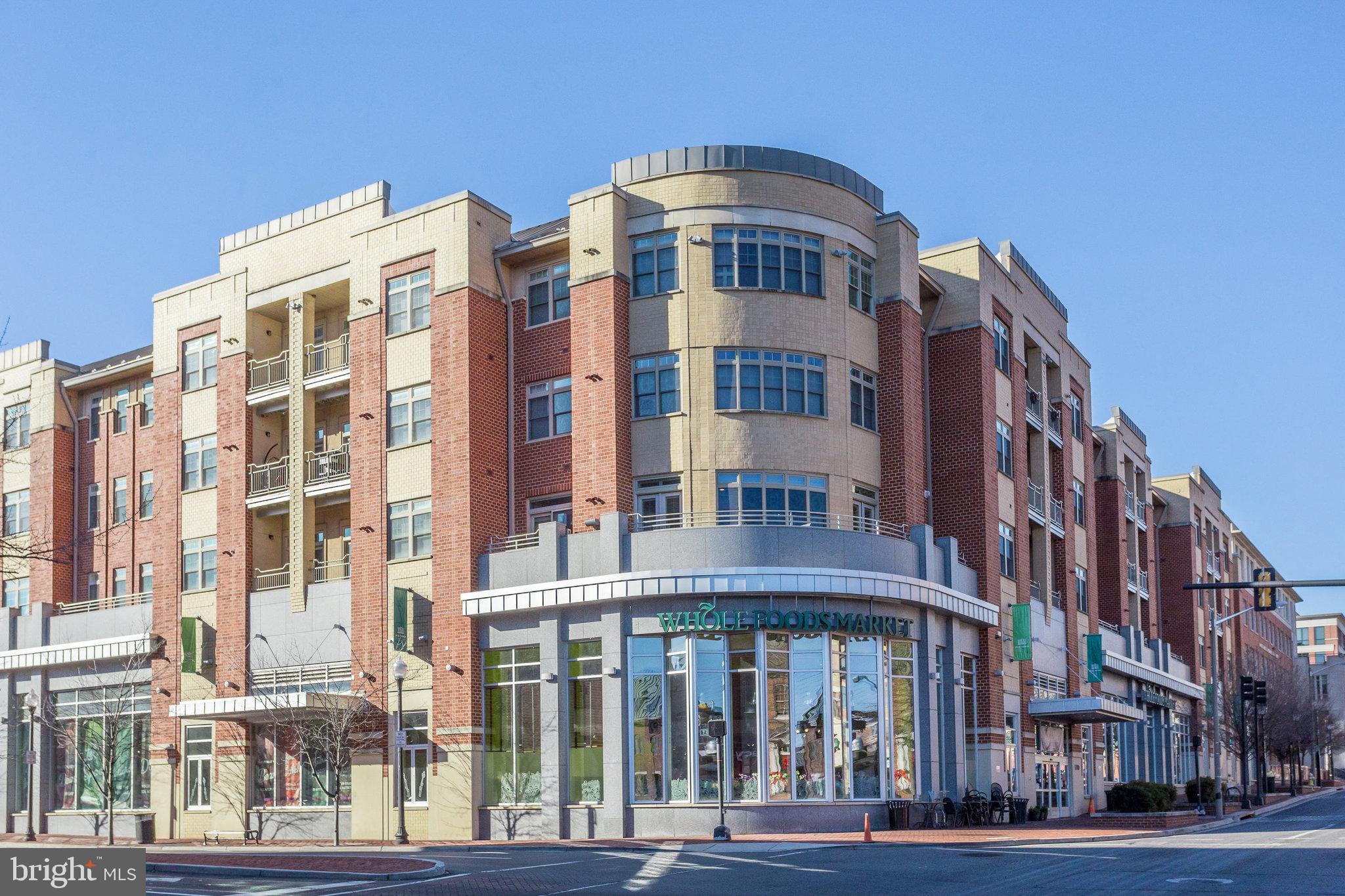 719 S Saint Asaph STREET Unit: 306