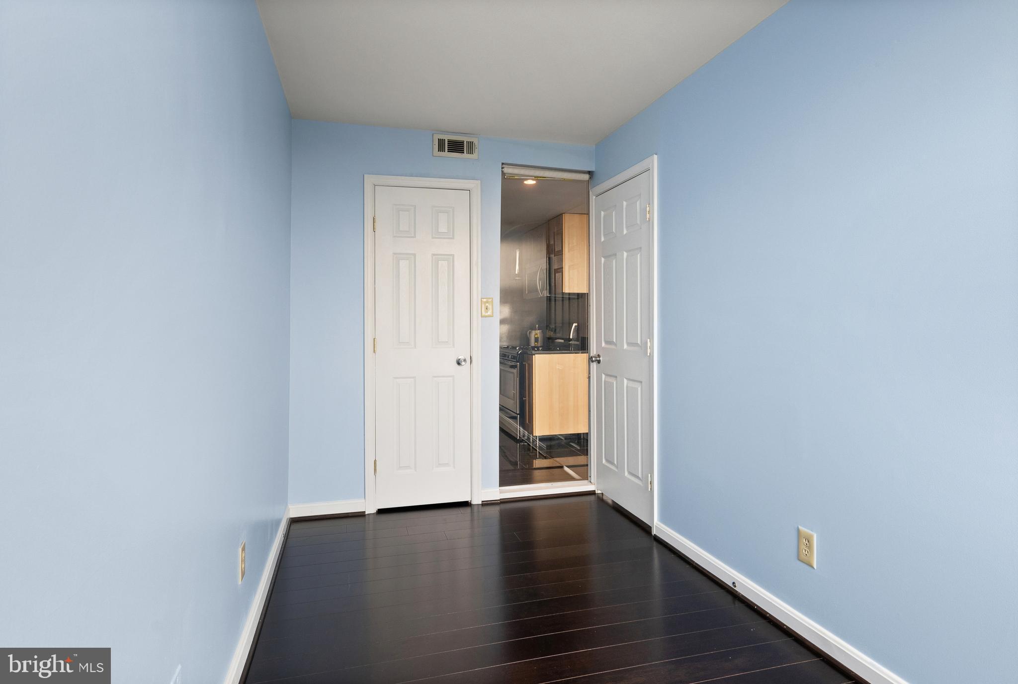 4600 Duke STREET Unit: 1411