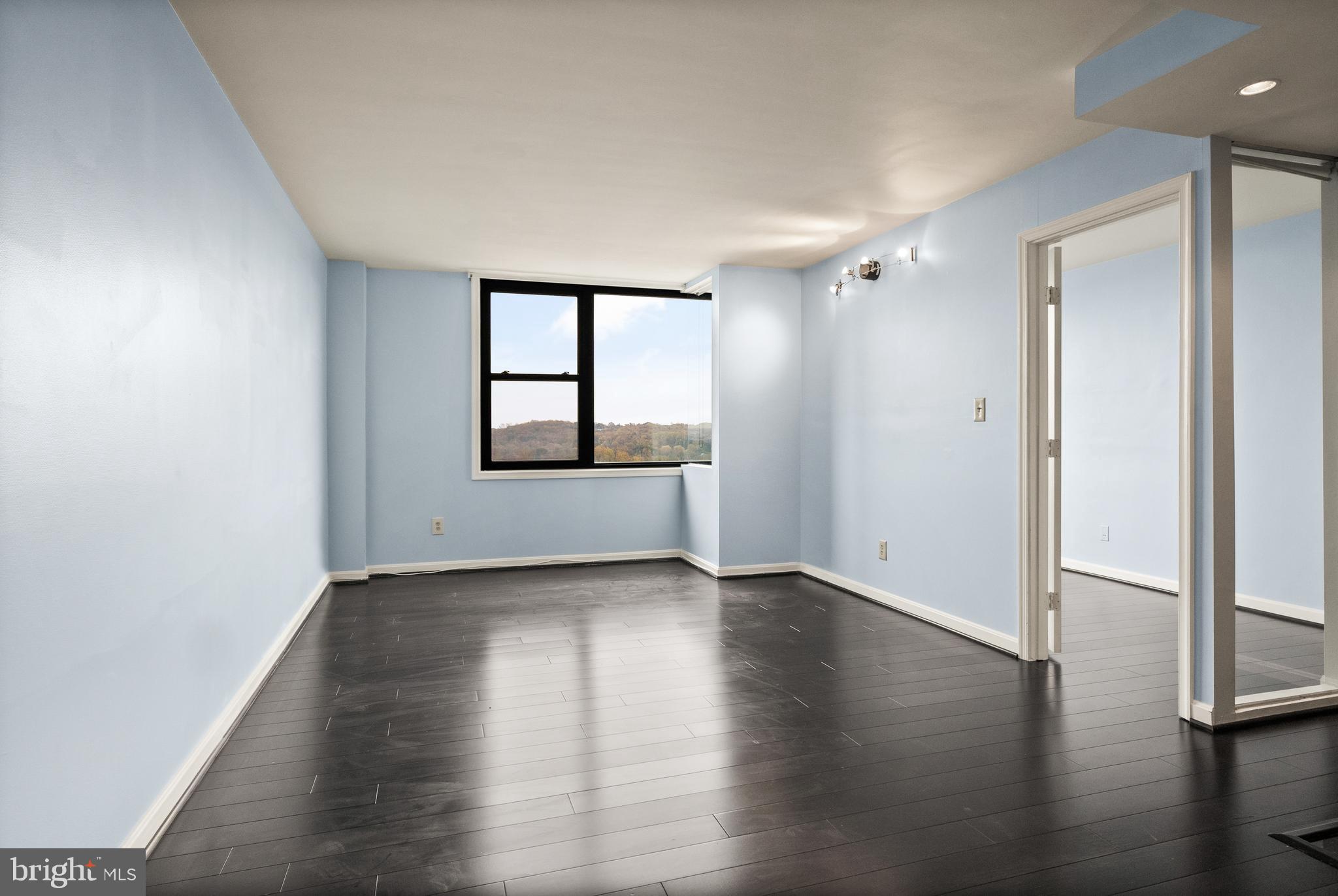4600 Duke STREET Unit: 1411