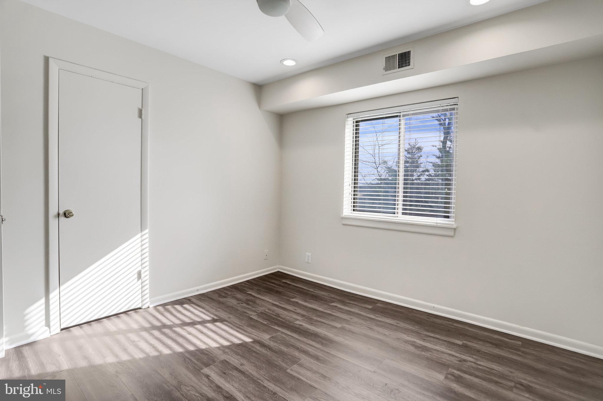 6260 Edsall ROAD Unit: 403