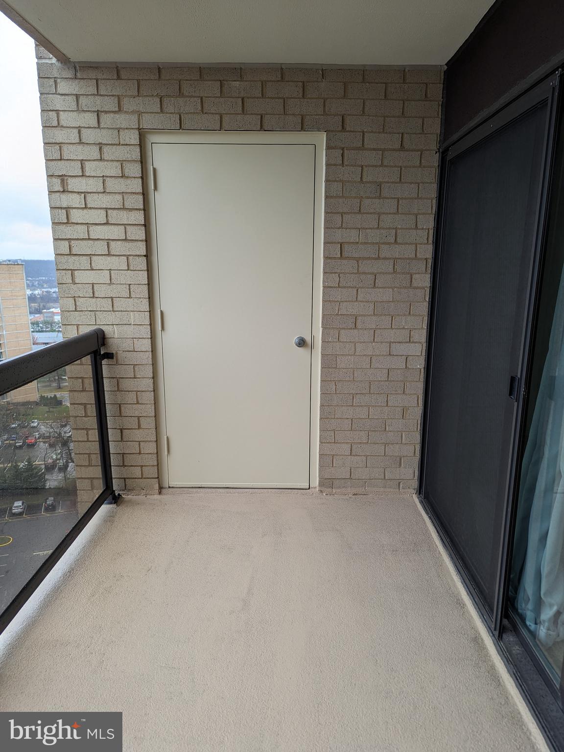 307 Yoakum Pkwy #1715