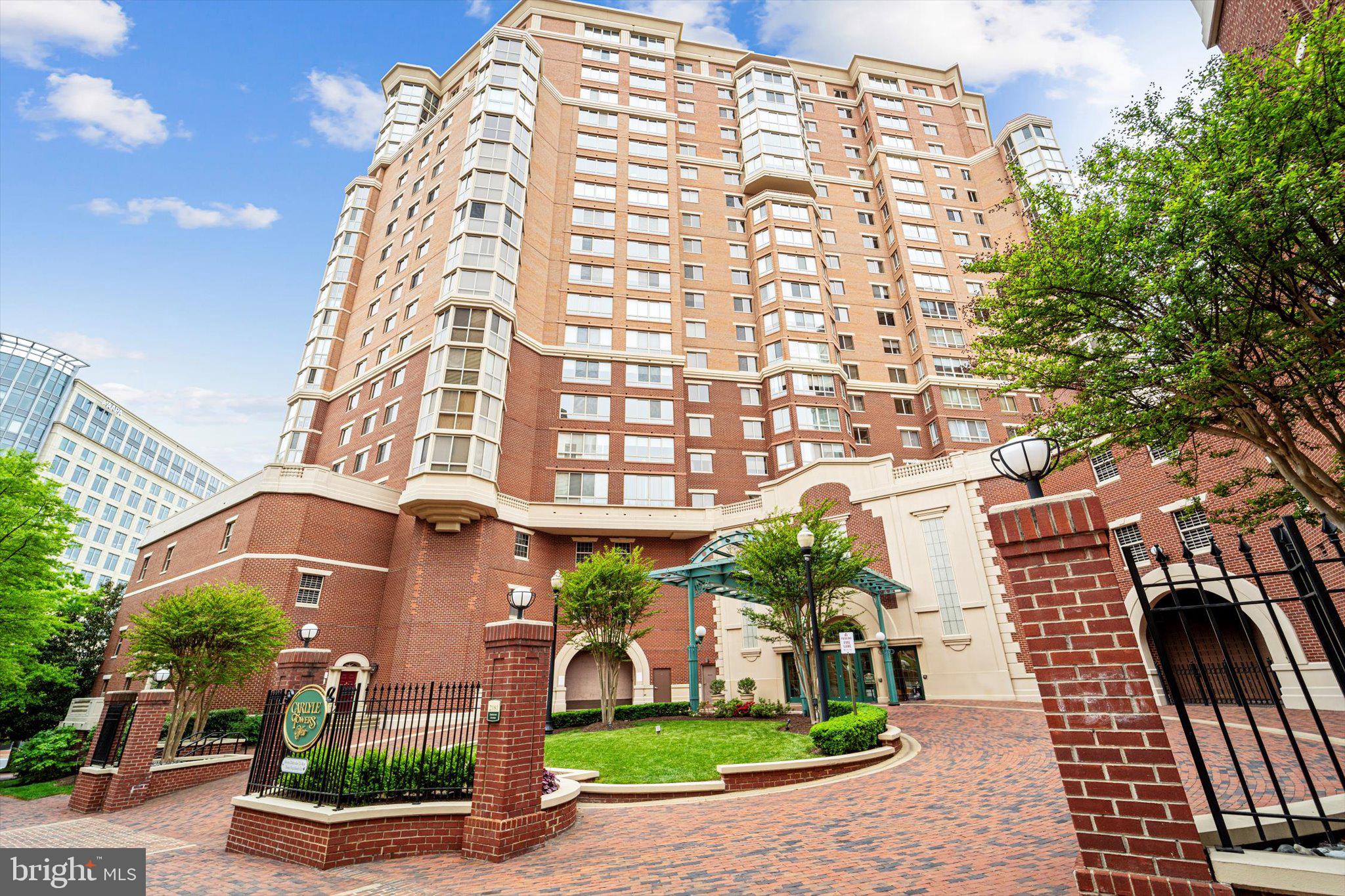 2181 Jamieson Ave #1401