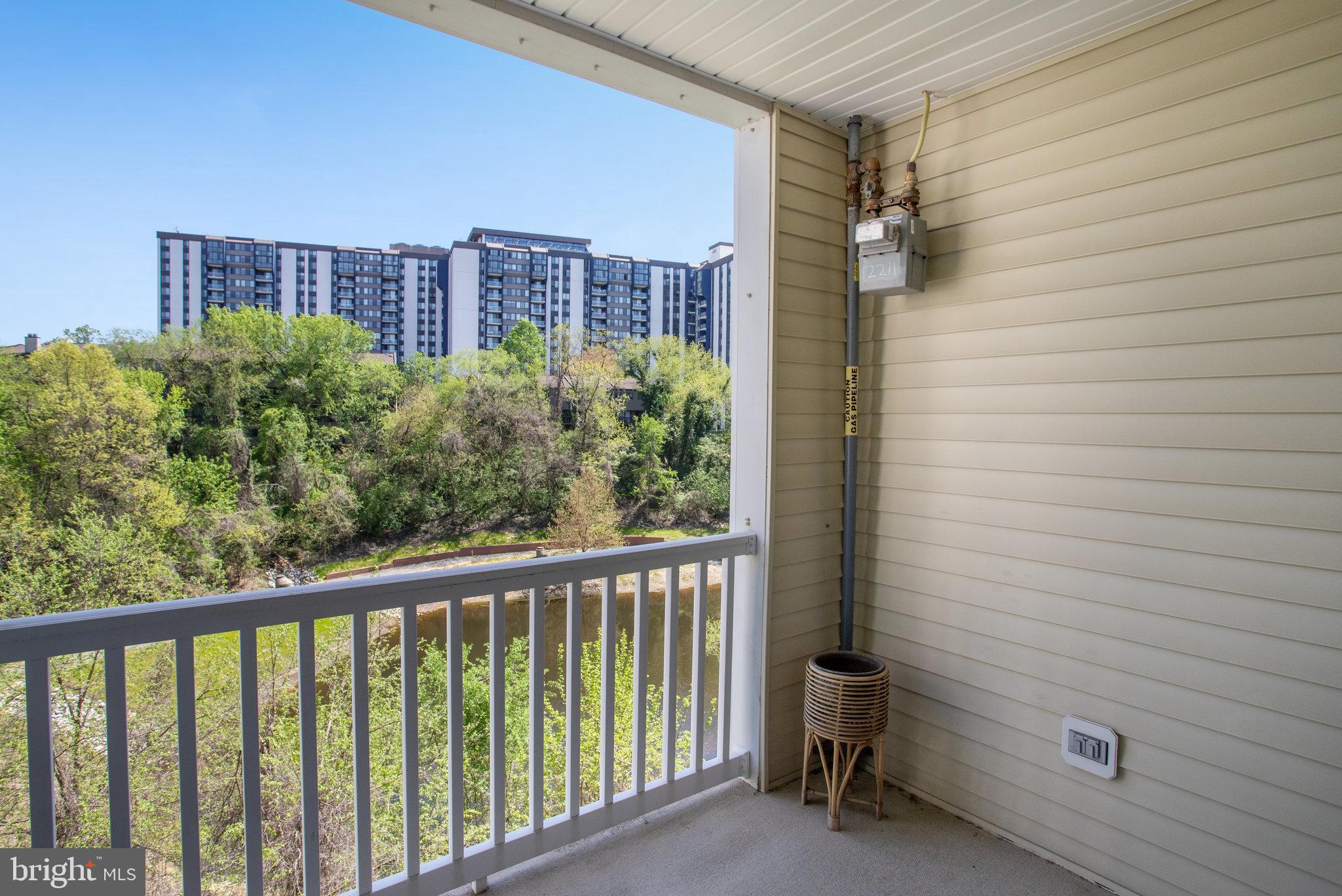 4550 Strutfield Ln #2211