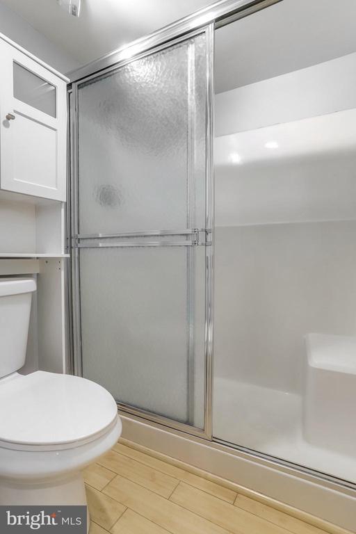 203 Yoakum Pkwy #209