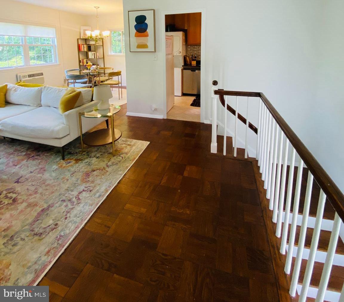 3505 MARTHA CUSTIS DR