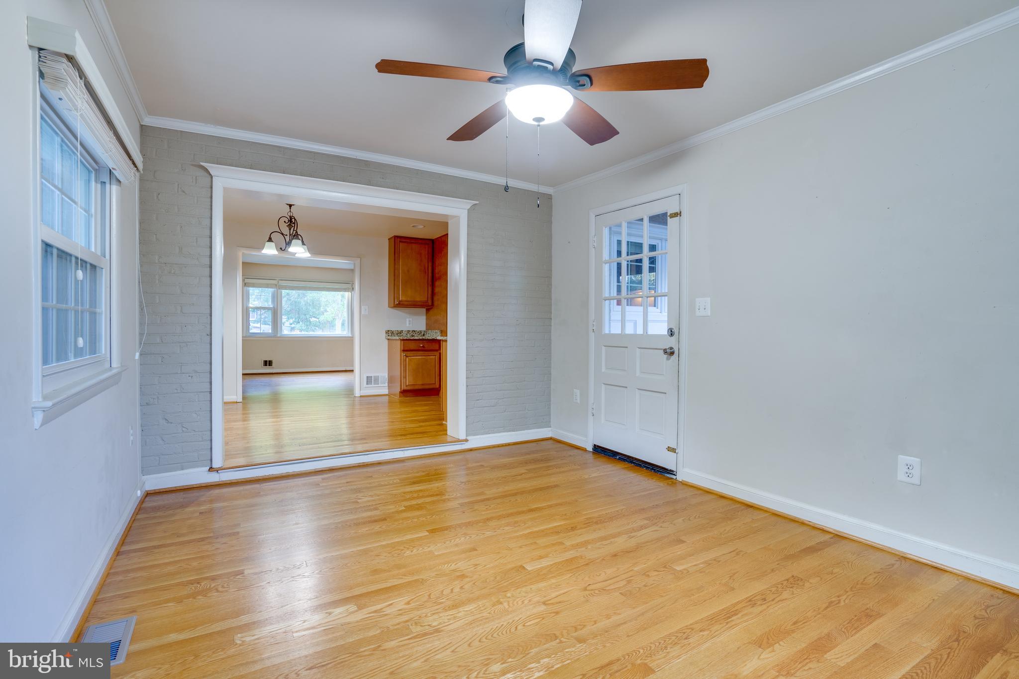 4500 Peacock Ave