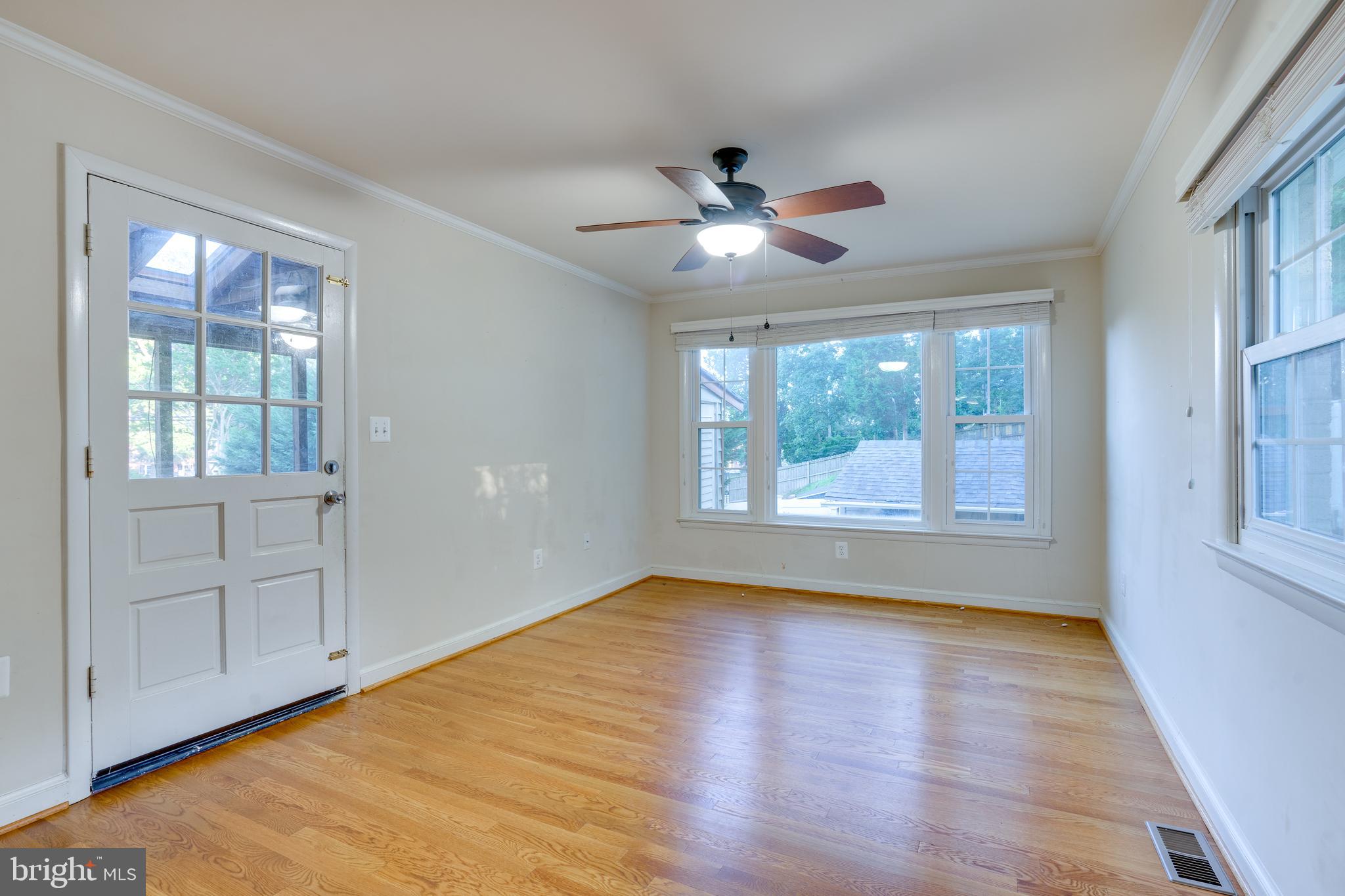 4500 Peacock Ave