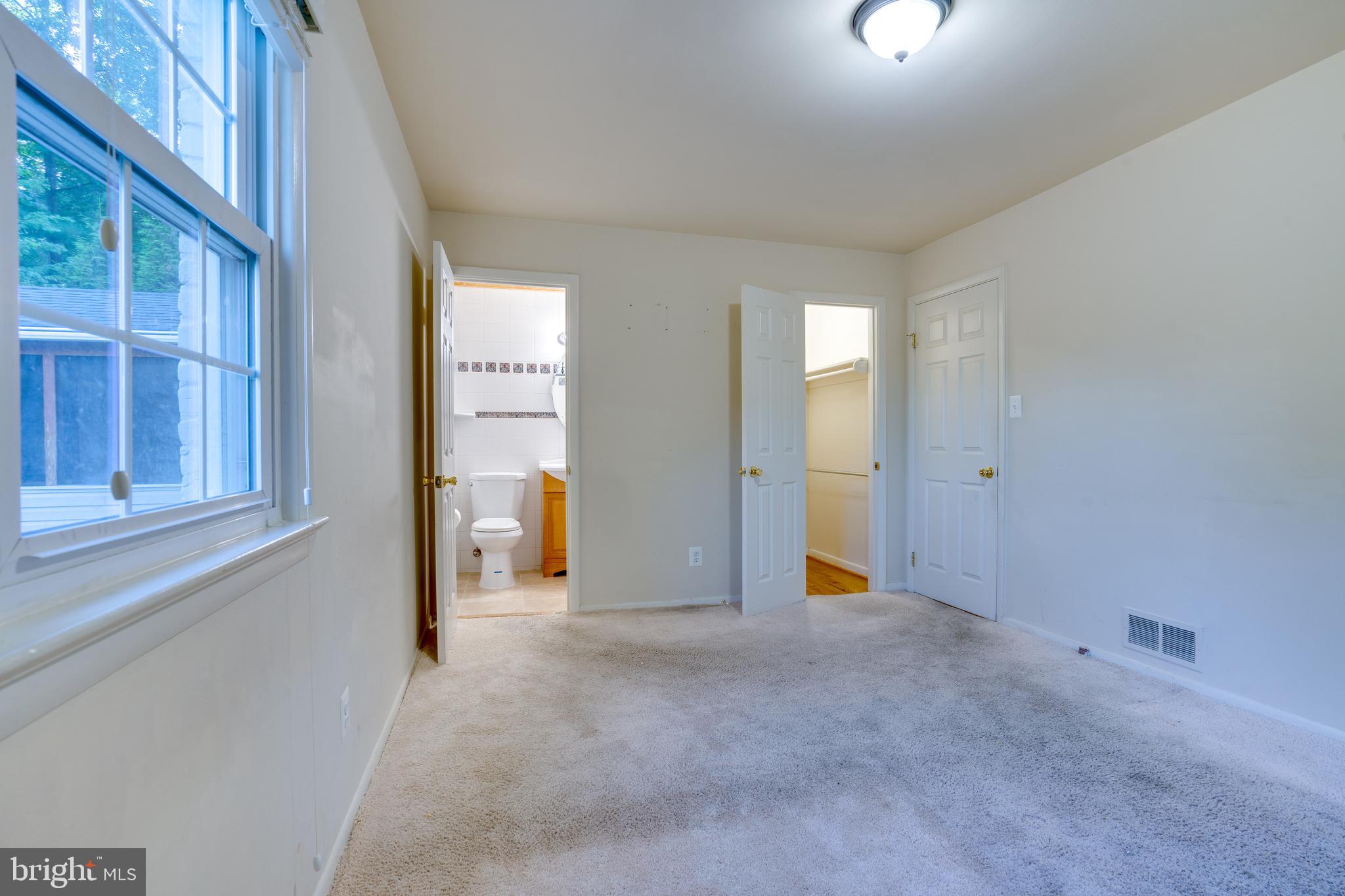4500 Peacock Ave